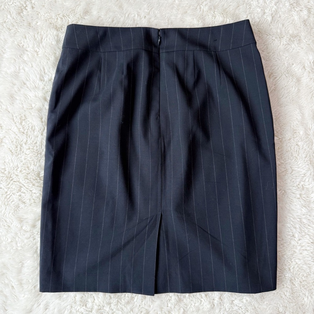 Banana Republic Woman Navy Wool Pinstripes Pencil Skirt US6 Classic Office - Picture 4 of 7